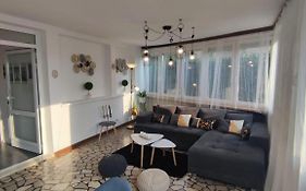 Sea House Lea
