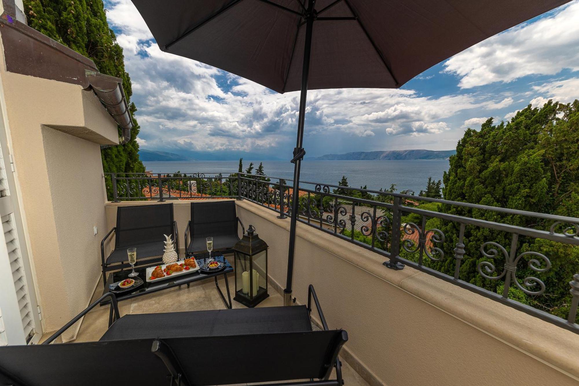 Sea House Lea Apartman Novi Vinodolski Kültér fotó