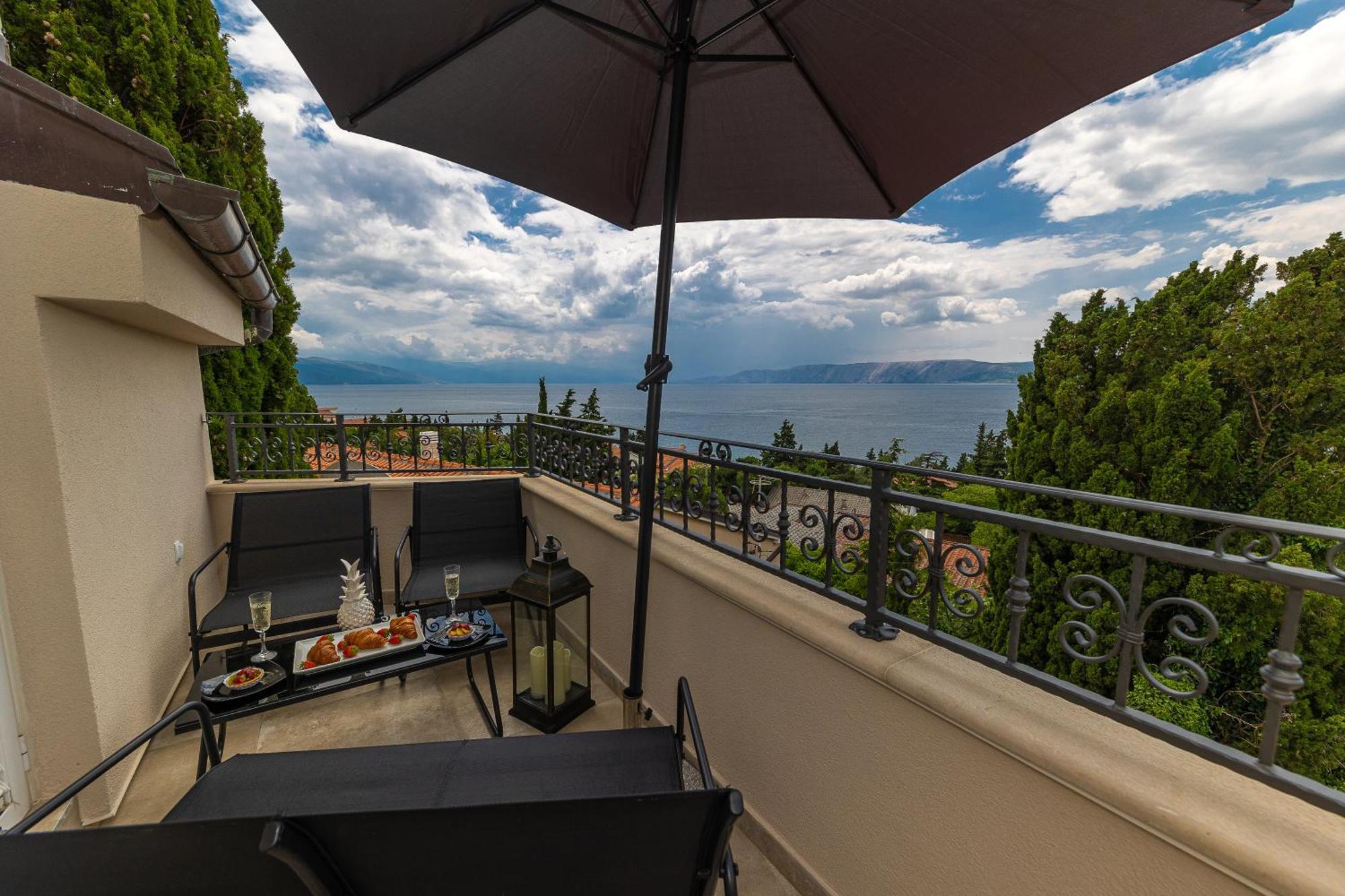 Sea House Lea Apartman Novi Vinodolski Kültér fotó